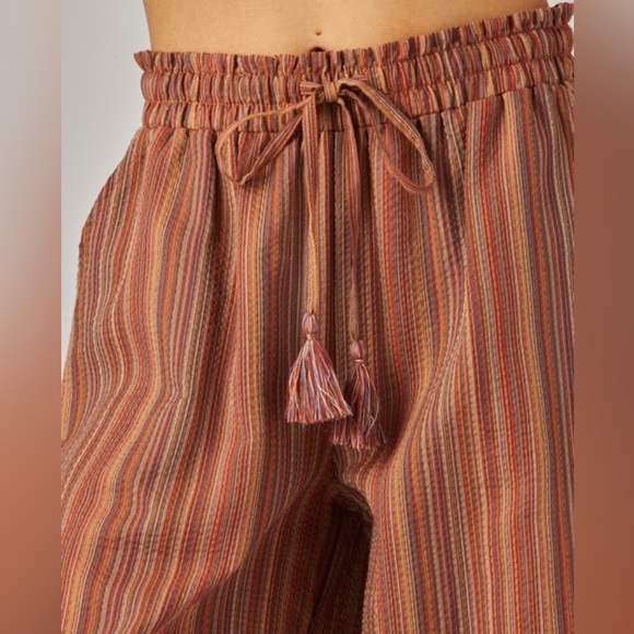Elegant Brown Striped Wide Leg Pants - Picture 3 of 5